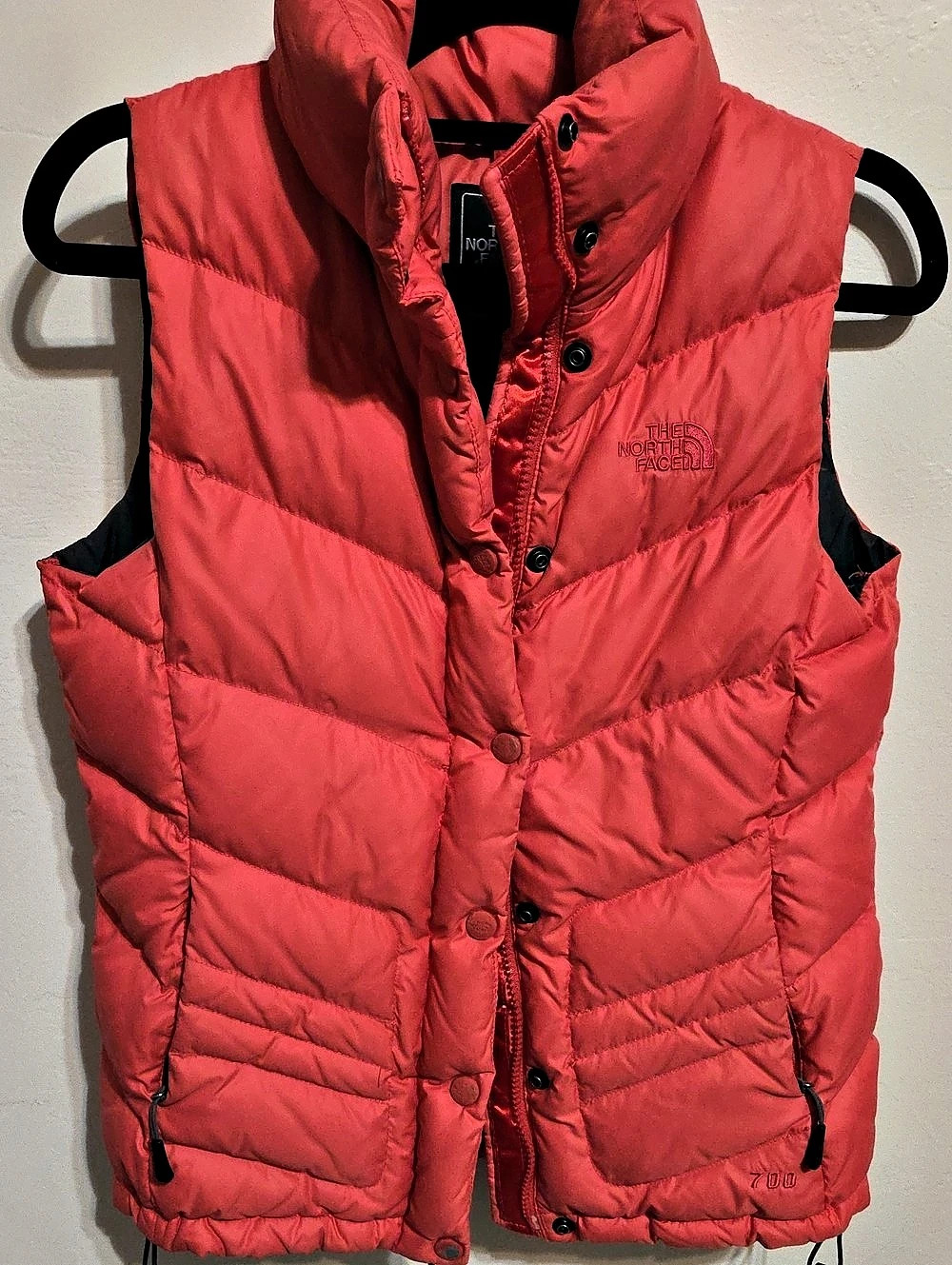 The North Face 700 Nuptse Down Vest Women's Red XS